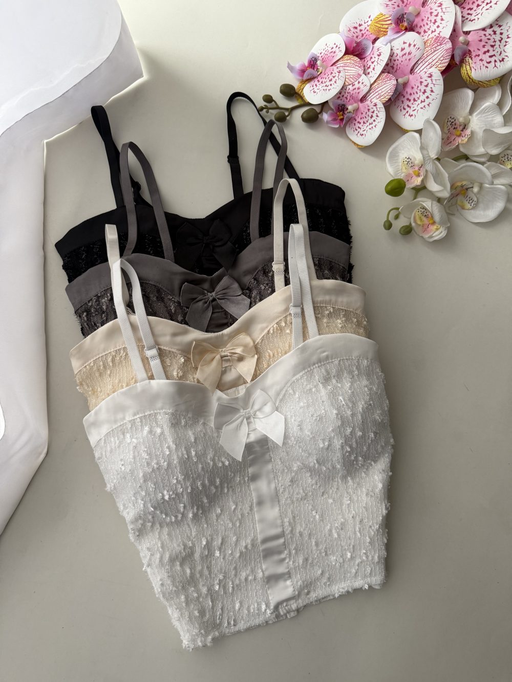 کراپ پرنسسی ارولین👩🏻🦰🎀💖 - تصویر 3