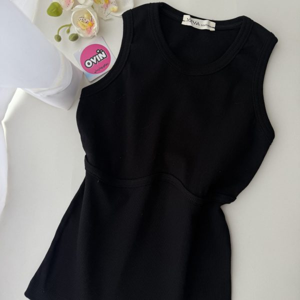 تاپ بیسیک مشکی 🫧🌸