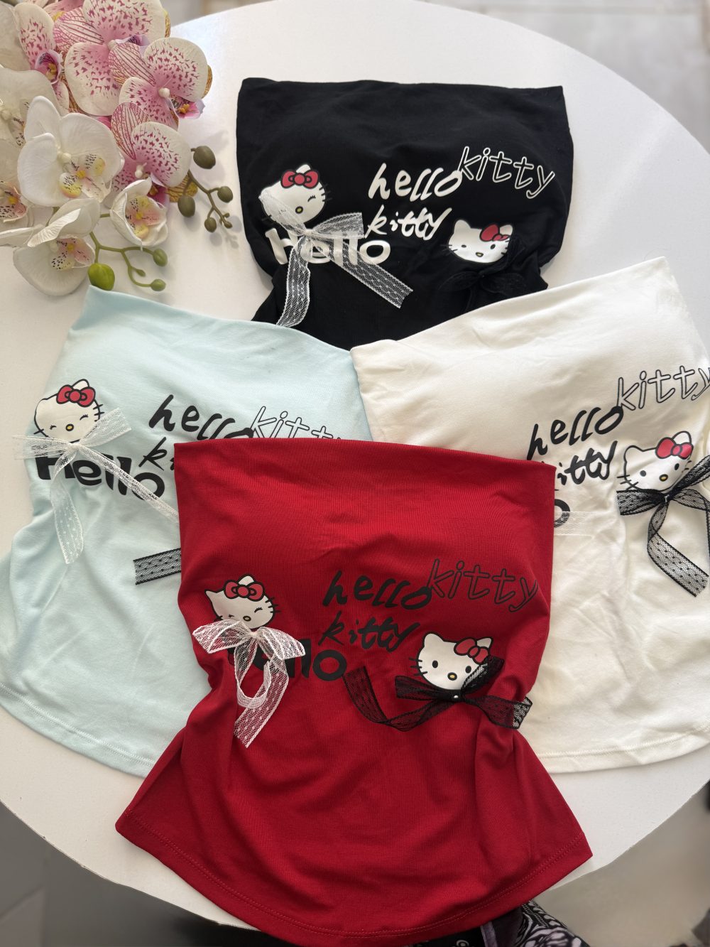 کراپ دکلته هلوکیتی 🍓🦋