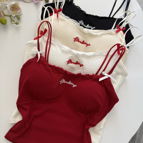 کراپ توت فرنگی 🎀✨🍓